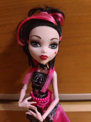 Muñeca Monster High Draculaura
