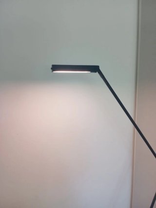 Lámpara Flexo Zara Home Negra