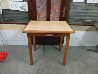 Mesa de Pino Maciza