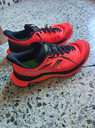 Zapatillas Trail Rossignol Vezor Rojas