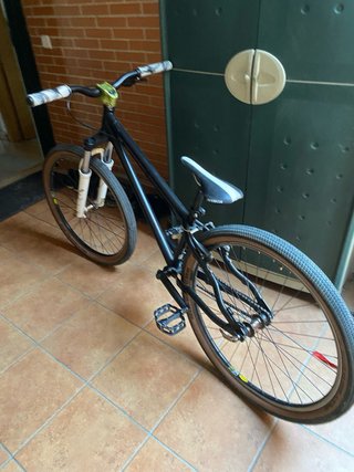 Bici Dirt Jump 26 Negra
