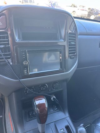 Mitsubishi Montero V6 3.5