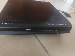 Reproductor DVD, CD y USB Nevir