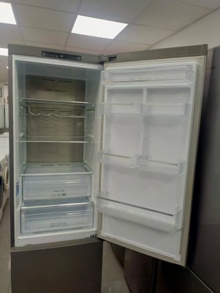 Nevera combi Samsung 200/60cm A+++ con garantia
