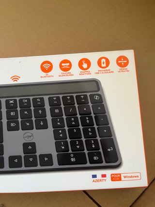 Teclado Inalámbrico Solar Mobility Lab KS720W