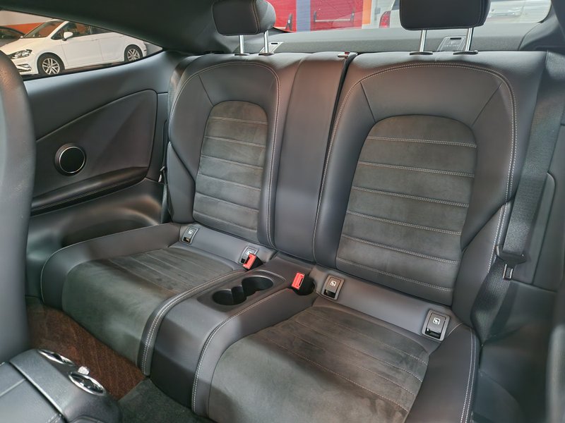 Mercedes-Benz Clase C 2018, foto 17
