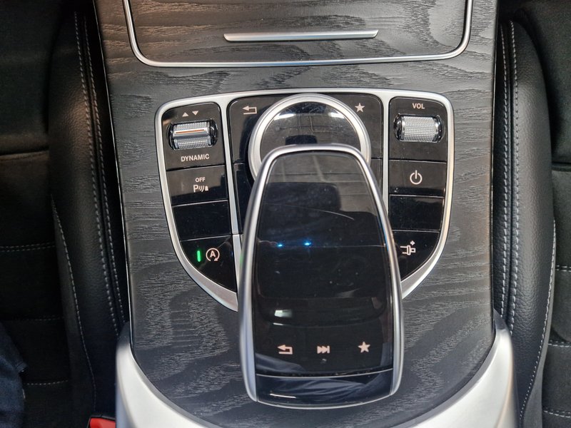 Mercedes-Benz Clase C 2018, foto 29