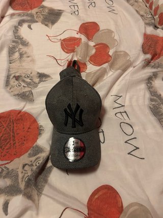 Cappello New Era 9FORTY Grigio
