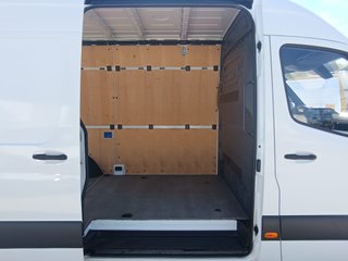 Mercedes-Benz Sprinter 315cdi FURGON MEDIO 150CV