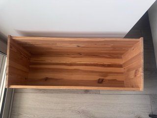 Caja IVAR de IKEA con ruedas