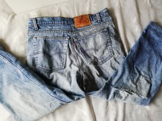 Pantalones LEVIS 550 etiqueta ROJA (chollo)