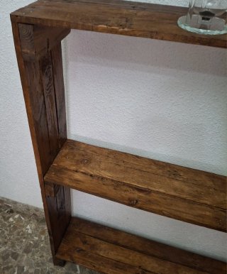 Estantería Rústica de Madera