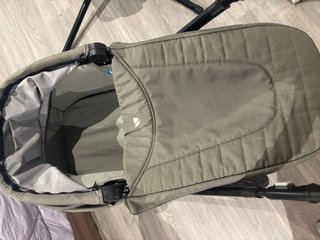 Silla de Paseo y Capazo Joie Chrome DLX casi nuevo