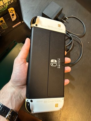 Nintendo Switch OLED Edición Zelda