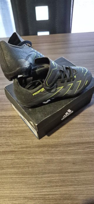 Botas de fútbol Adidas Predator niño talla 31