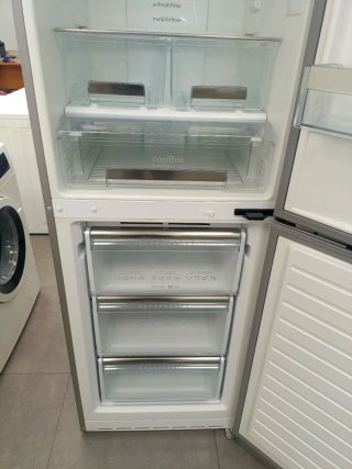 Nevera marca Siemens 200/60cm A+ con garantia