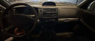 Mitsubishi Montero 2000