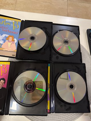Pack 4 DVDs Martes y 13
