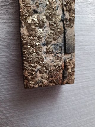 Pirita Dorada en Matriz