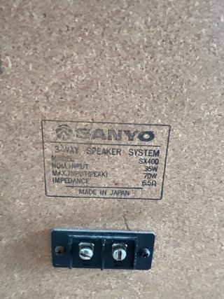 Pareja de altavoces de columna / torres vintage..