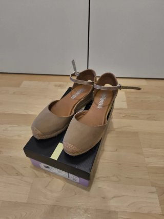 Zapatos de ante y esparto Talla 39