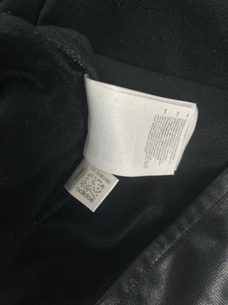 Chaqueta Adidas Originals Chile 62 negra brillante