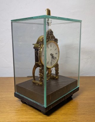 Reloj Antiguo Sachtz con Vitrina