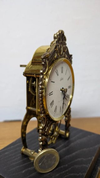 Reloj Antiguo Sachtz con Vitrina