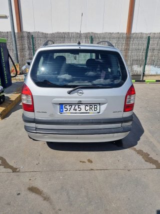 Opel Zafira 2004