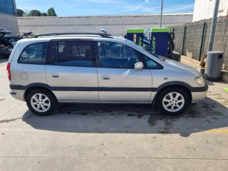 Opel Zafira 2004
