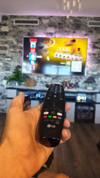 TV LG 70 pulgadas + luces inteligentes