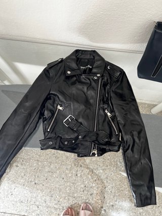 Chaqueta de cuero negra Lenfer
