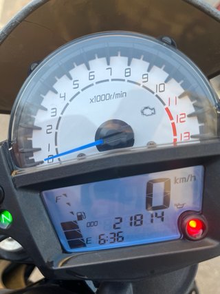 Kawasaki ER-6n Naked