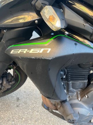 Kawasaki ER-6n Naked