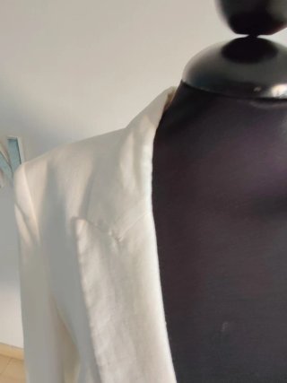 Americana Stradivarius de Lino Blanca