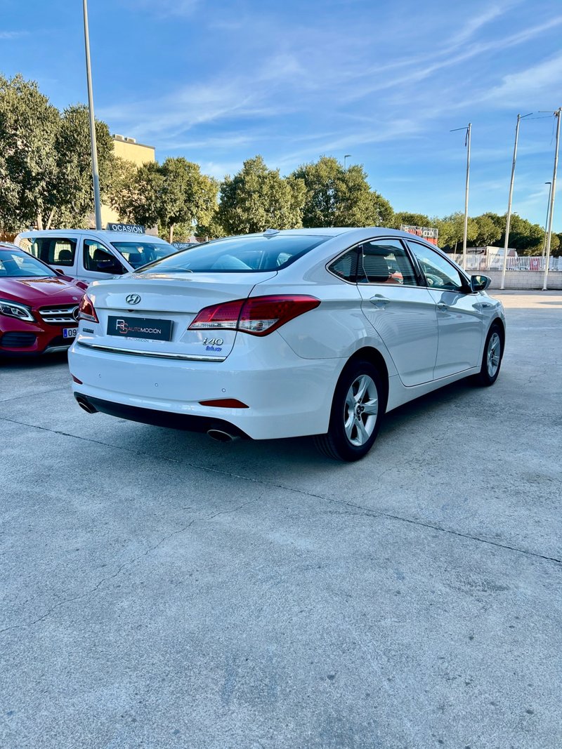 Hyundai i40 1.7 CRDI Bluedrive Tecno Xenon 2014, foto 5
