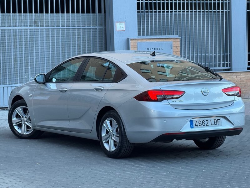 Opel Insignia 2019, foto 4