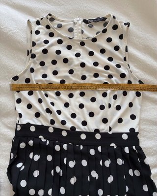 Vestido Zara lunares blanco y negro Talla S