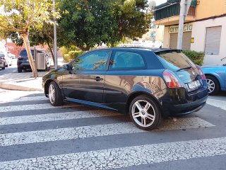 FIAT estilo 1.9 JTD Multijet 120 cv 2006