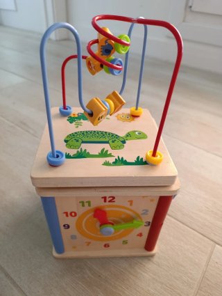 Cubo de Actividades de Madera para Bebé