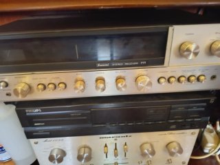 Amplificador Sansui Stereo Receiver 771