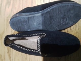Zapatillas de invierno negras y blancas
