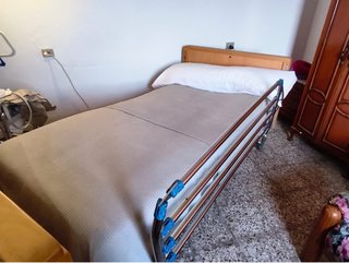 Cama Articulada Eléctrica con Elevación y Colchón