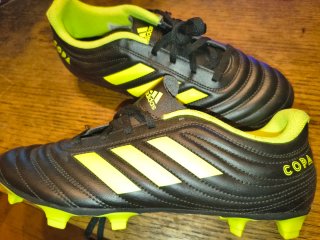 Botas de fútbol