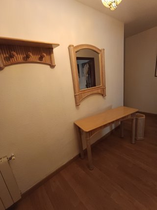 Conjunto recibidor vintage madera y caña de 1992