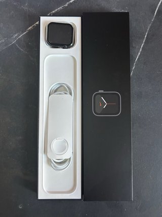 Apple Watch Nike SE 44mm Space Gray
