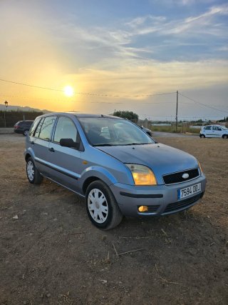 Ford Fusion 2004