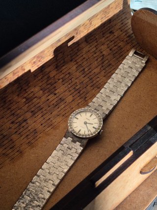 Reloj Yema Mujer Dorado y Plateado