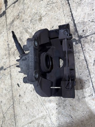 Pinza Freno Delantera Der Peugeot 3008 2011