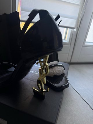Sandali Saint Laurent N.35